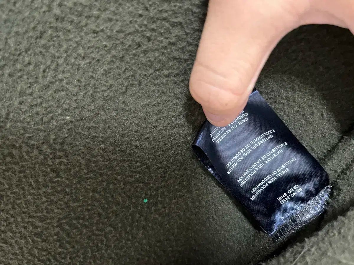 Tommy Hilfiger(トミーヒルフィガー) フリース ベスト - メルカリ