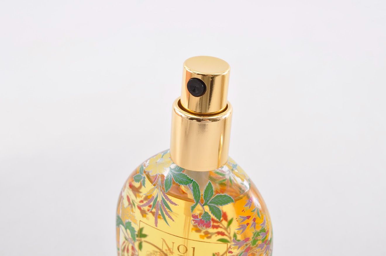 未使用　30ml　Laura Ashley　ローラ アシュレイ　No1　Eau de PARFUM　オードパルファム　香水　スプレー　レディース　女性　 廃盤　箱付き　9D032231