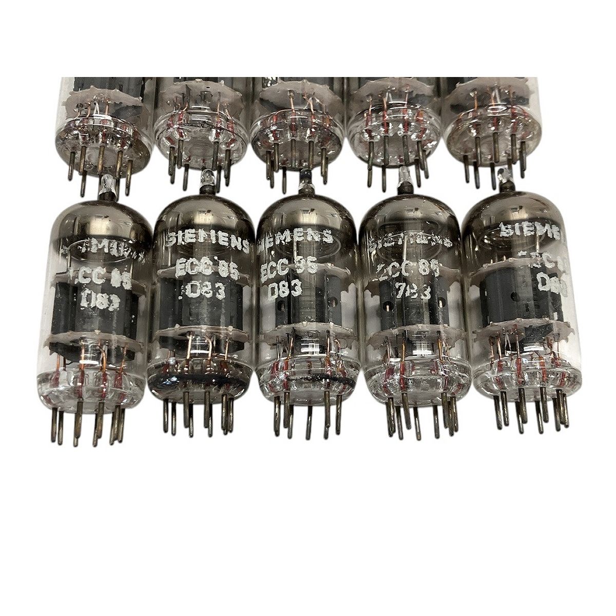 ECC85 真空管