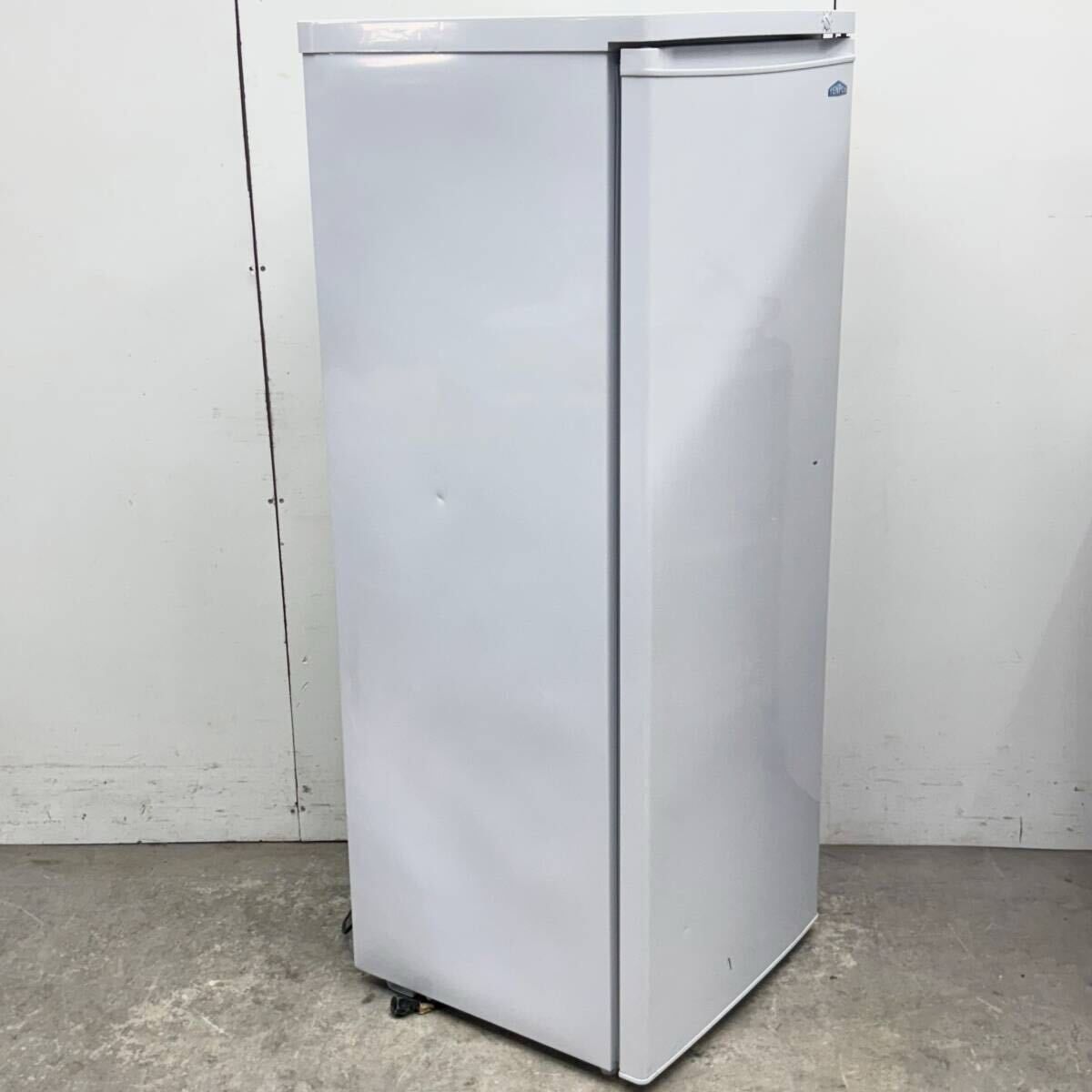 W549×D560×H1444 冷凍庫