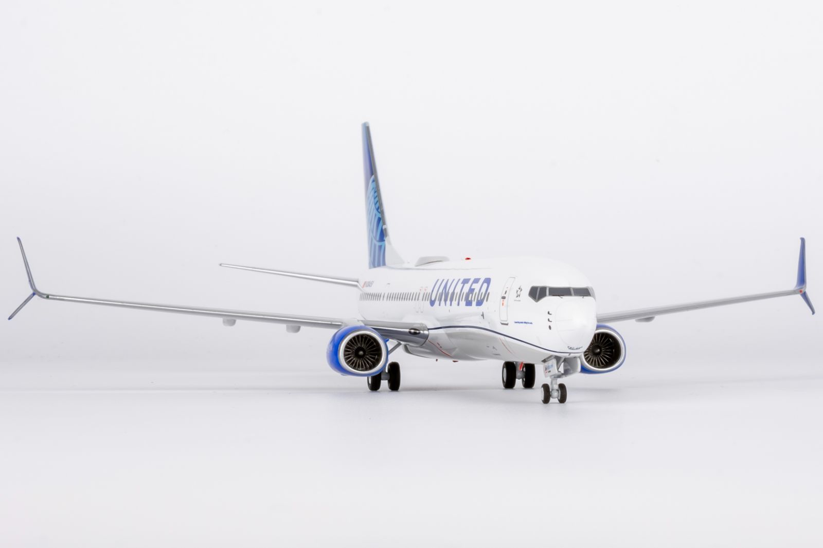 NGmodel ユナイテッド航空 737-900ER N38458 1/200 09003 - メルカリ