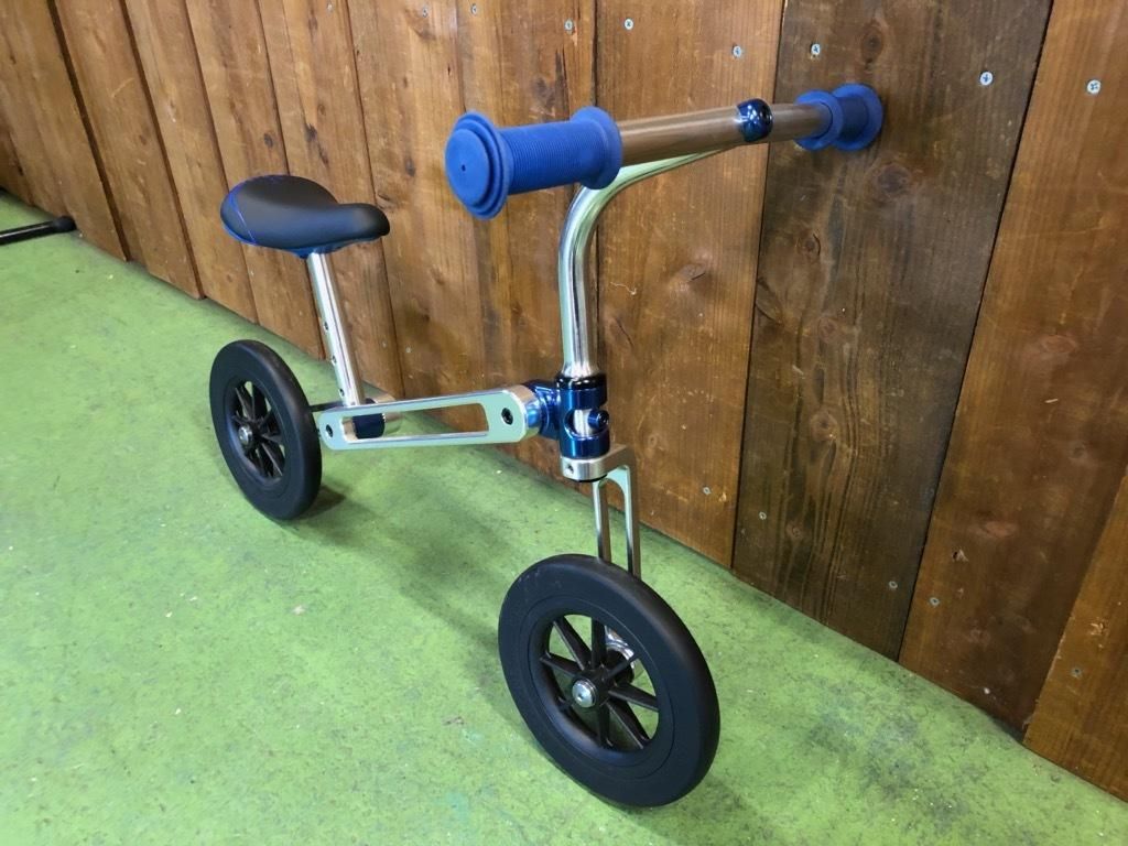 ランニングバイクキックバイク FFC X-MINI PUSH BIKEブルー