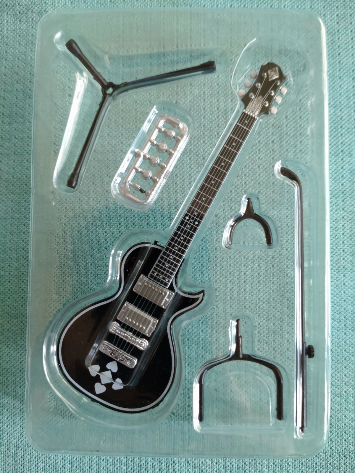 ZEMAITIS インレイフロント GZ-2600 IF HEART ～THE GUITAR