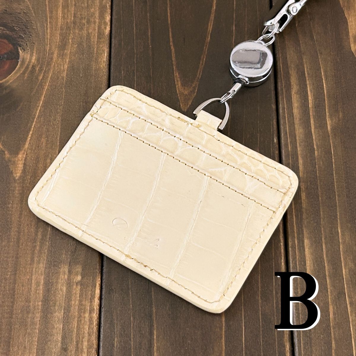 アリゲーター IDホルダー