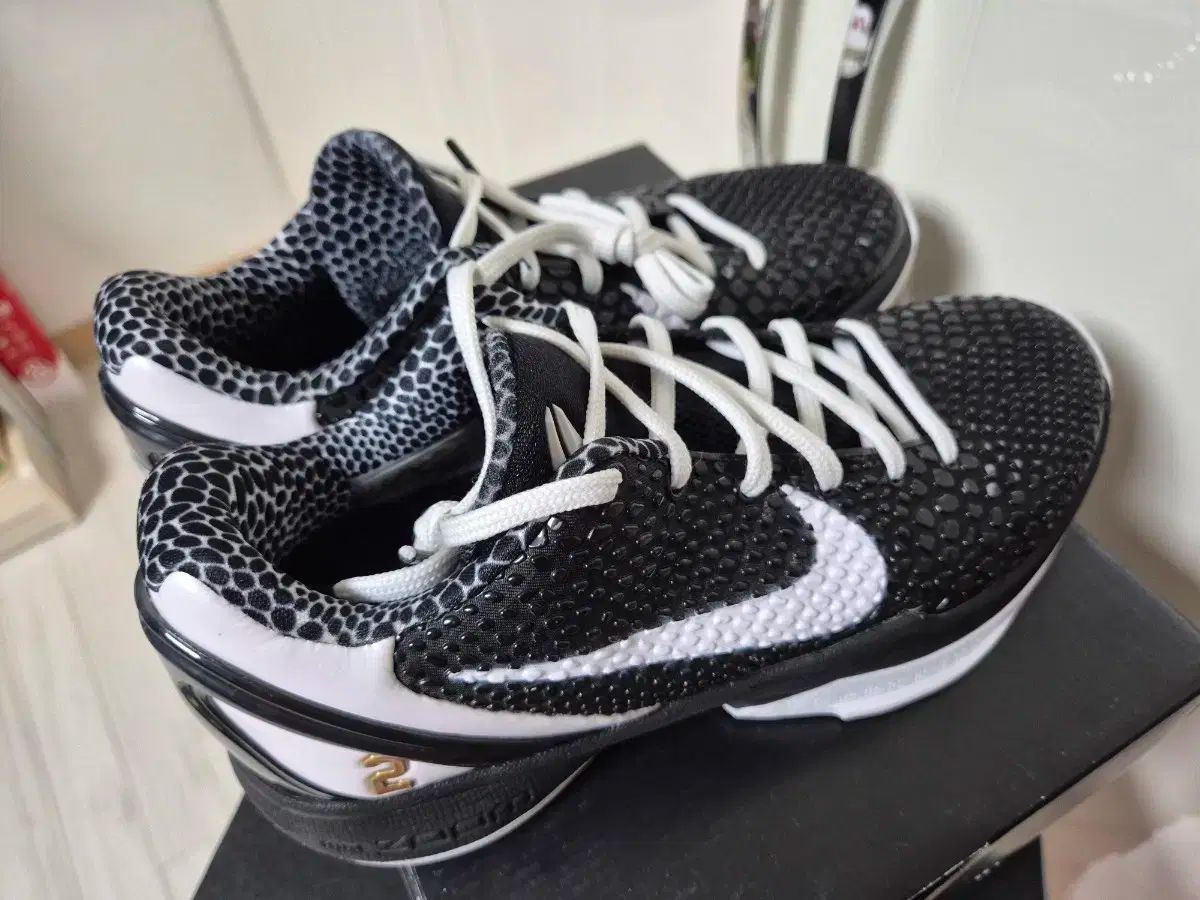 Nike バスケットボールシューズ ホワイト/ブラックコービー6プロトロ NIKE(ナイキ) コービー 6 プロトロ 260 バスケットシューズ コービー6