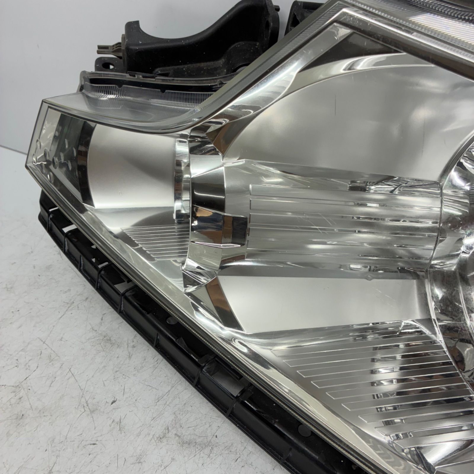 ホンダステップワゴンRK5 /RK6/RK1純正ヘッドライト ヘッドランプセット ホンダ ステップワゴン DBA-RK6 純正ヘッドライト ヘッドランプ