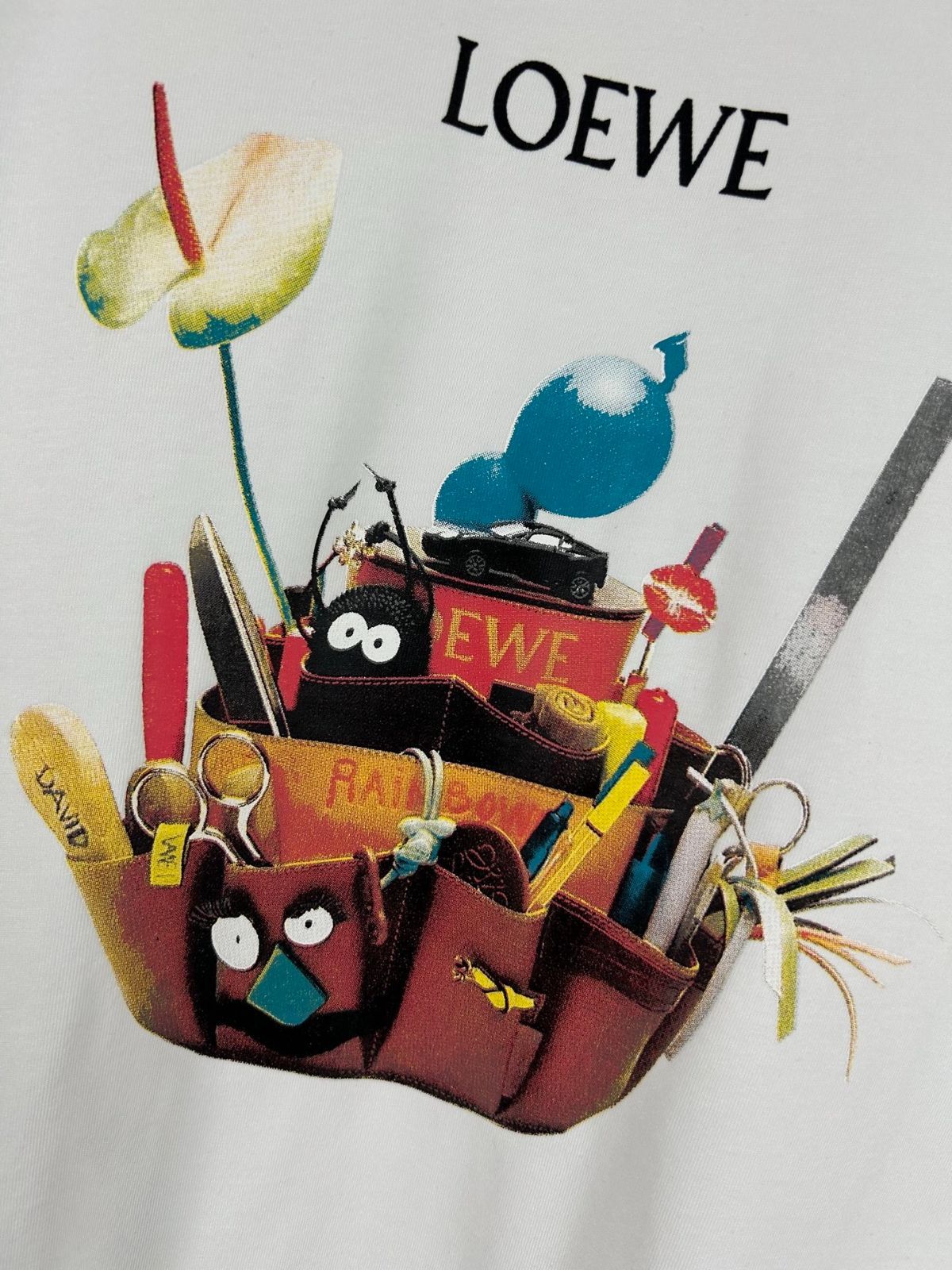 ロエベ クラフテッド・ワールド展 限定Tシャツ - メルカリ