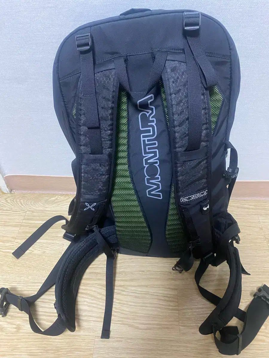 MONTURA PILA 25 ブルー バックパック