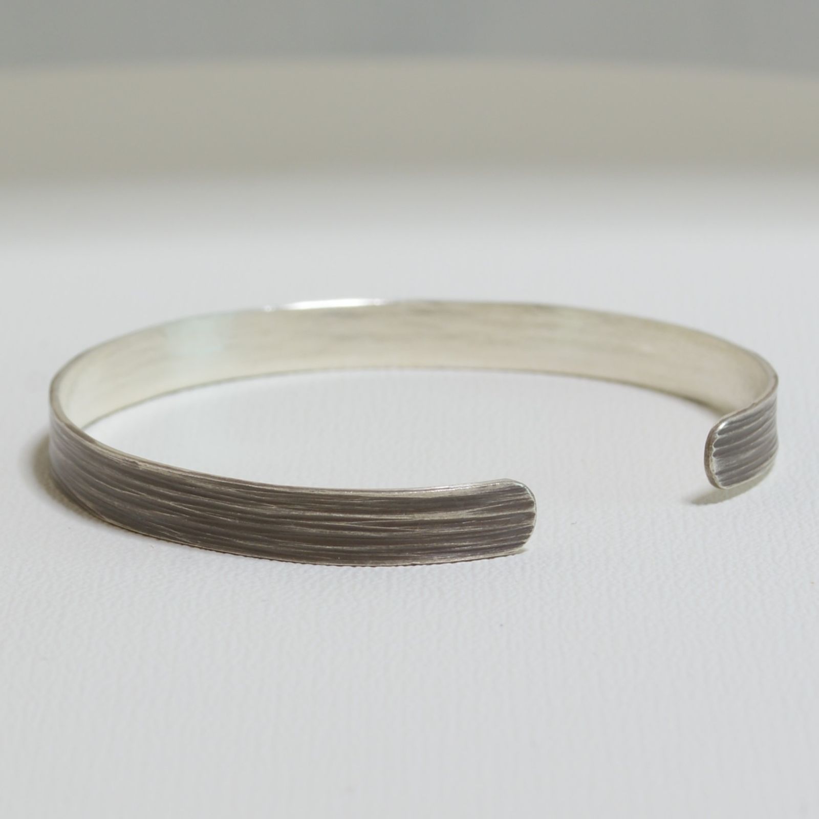 SILVER BANGLE