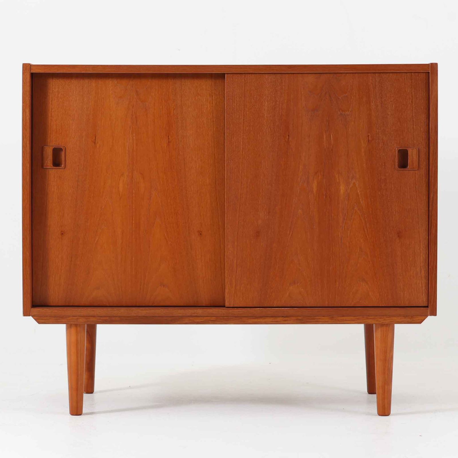 専用 CHLOROSクロロス Foundation アシンメトリーサイドボード