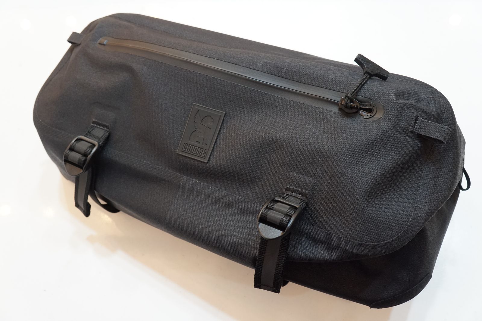 CHROME クローム ミニ カデッド ウォータープルーフ ボディバッグ バイチャリ浦和ベース BRIGHTFACE_UK