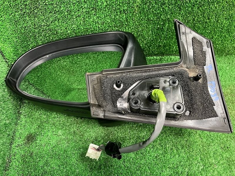 アクア NHP10 左サイドミラー ドアミラー S トウカイリカ TR1001 87940-52D50 209