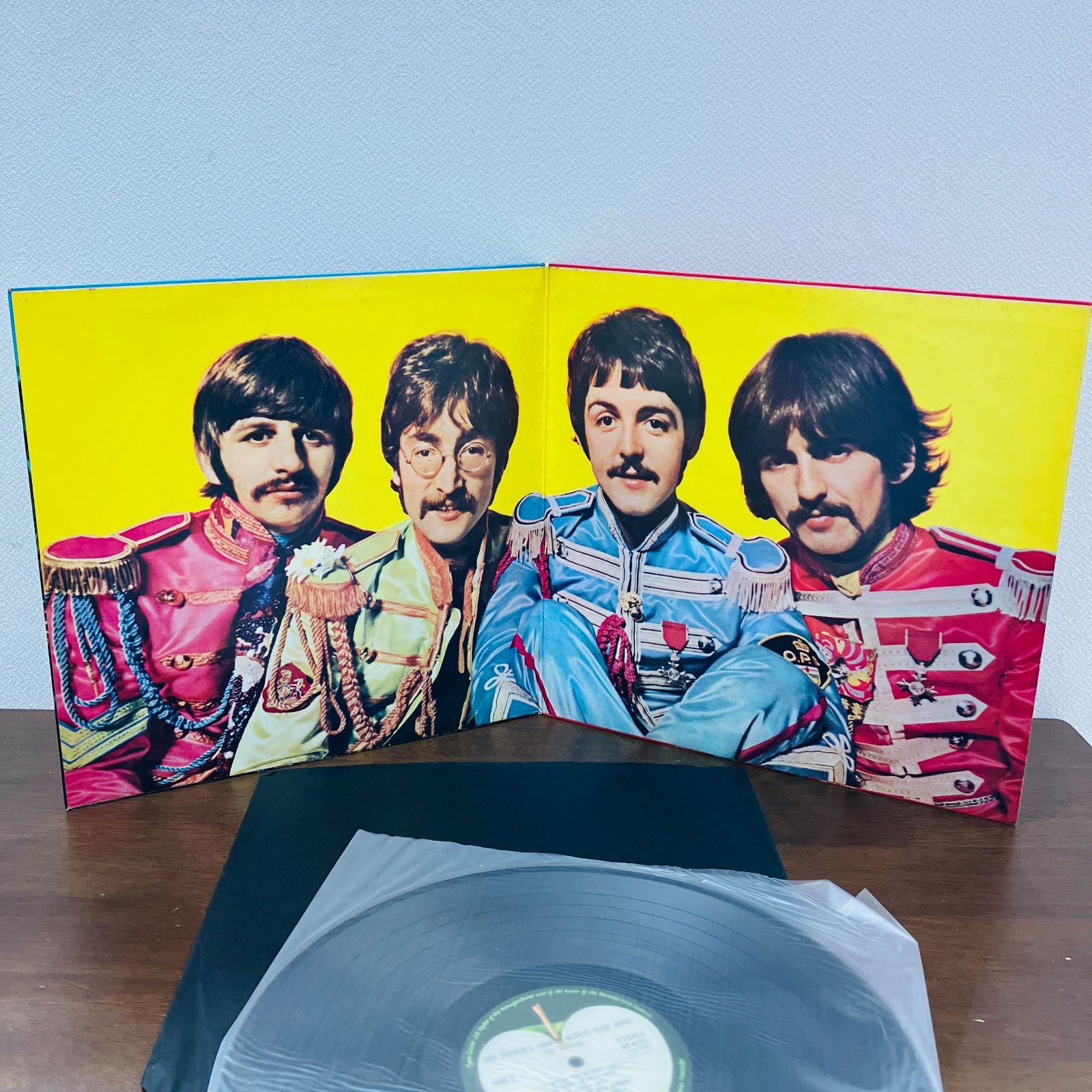 稀少UK美盤1st サージェントペパーズビートルズBeatlesレコード 稀少UK完品1st サージェントペパーズビートルズBeatlesレコード
