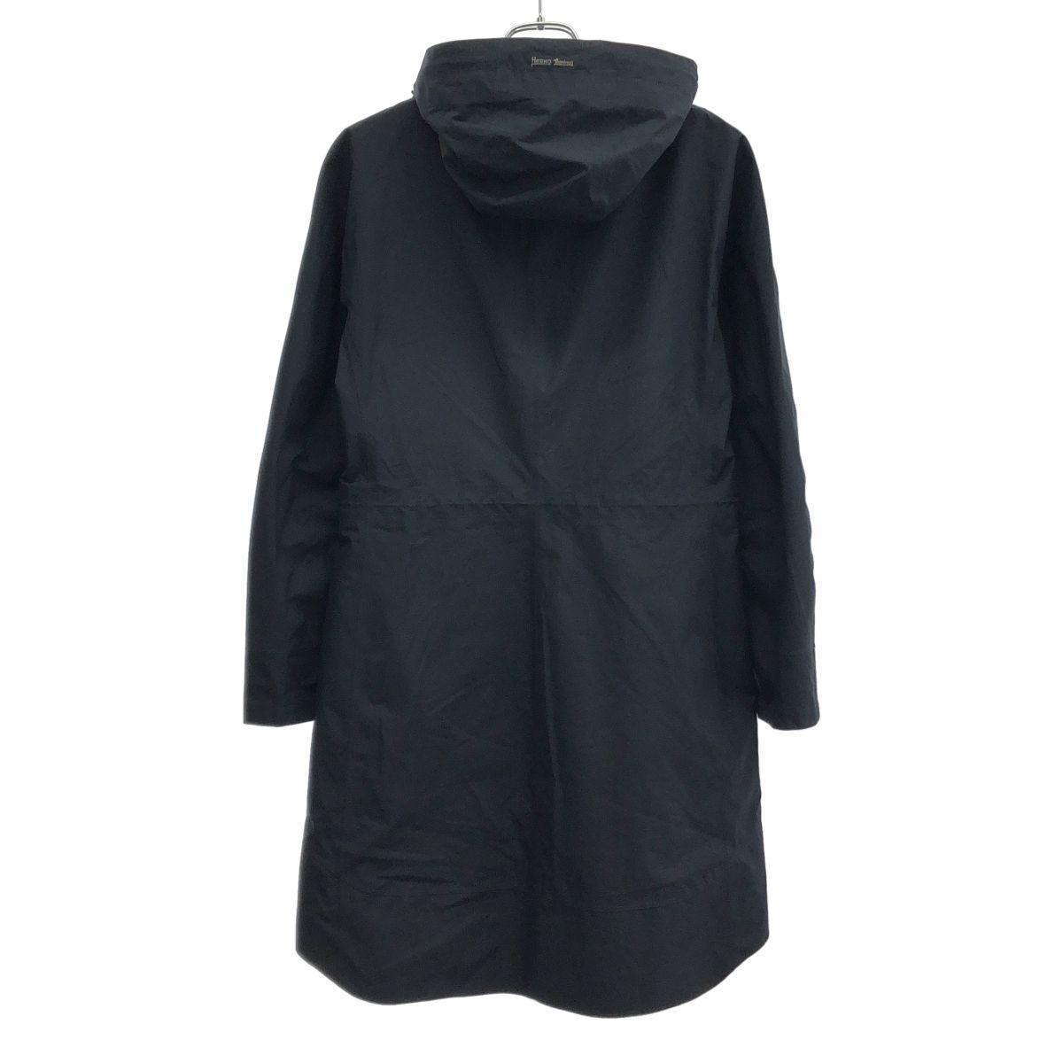 【良品】HERNO Laminar GORE-TEX フーデットコート 44 Herno - Gray Laminar Gore-Tex Raincoat | Mitchell Stores