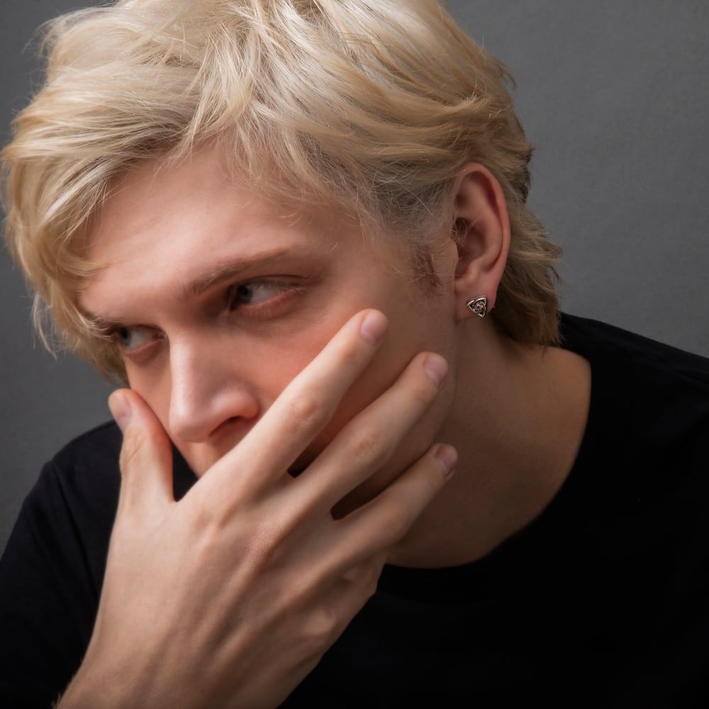 ケルティックトライアングルピアス アルテミスクラシック