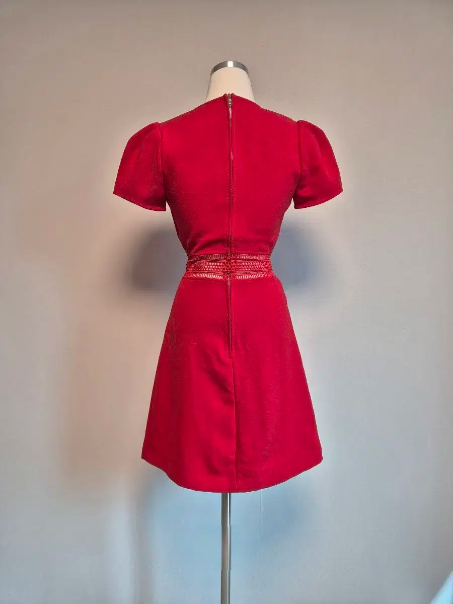 45 SANDRO(サンドロ) レースポイント A ライン ウェンピース