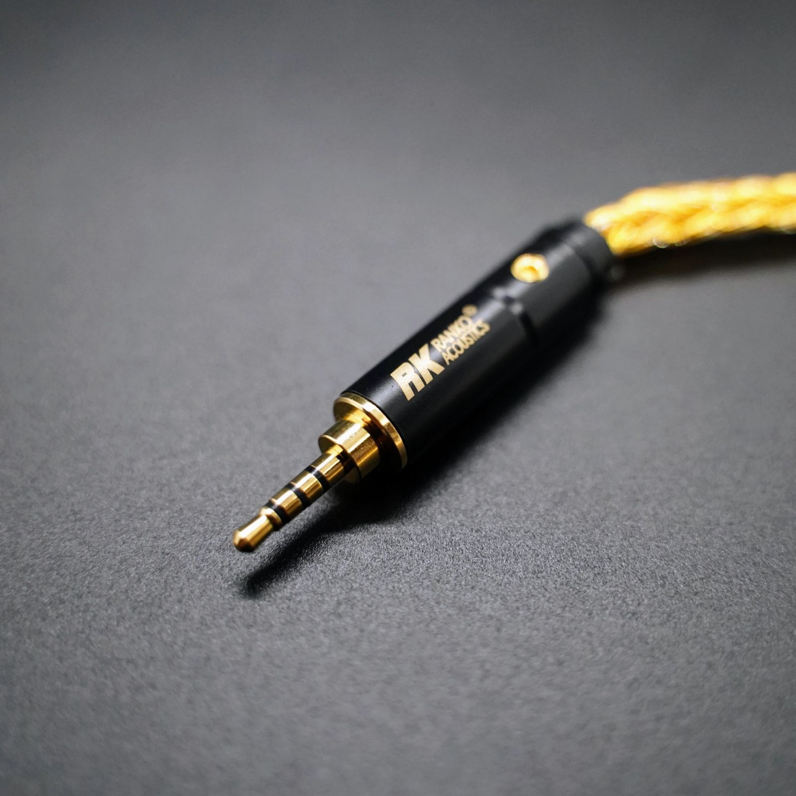 数量限定-超高評価!最高仕様16芯 金メッキケーブル 購入 膨張式mmcx