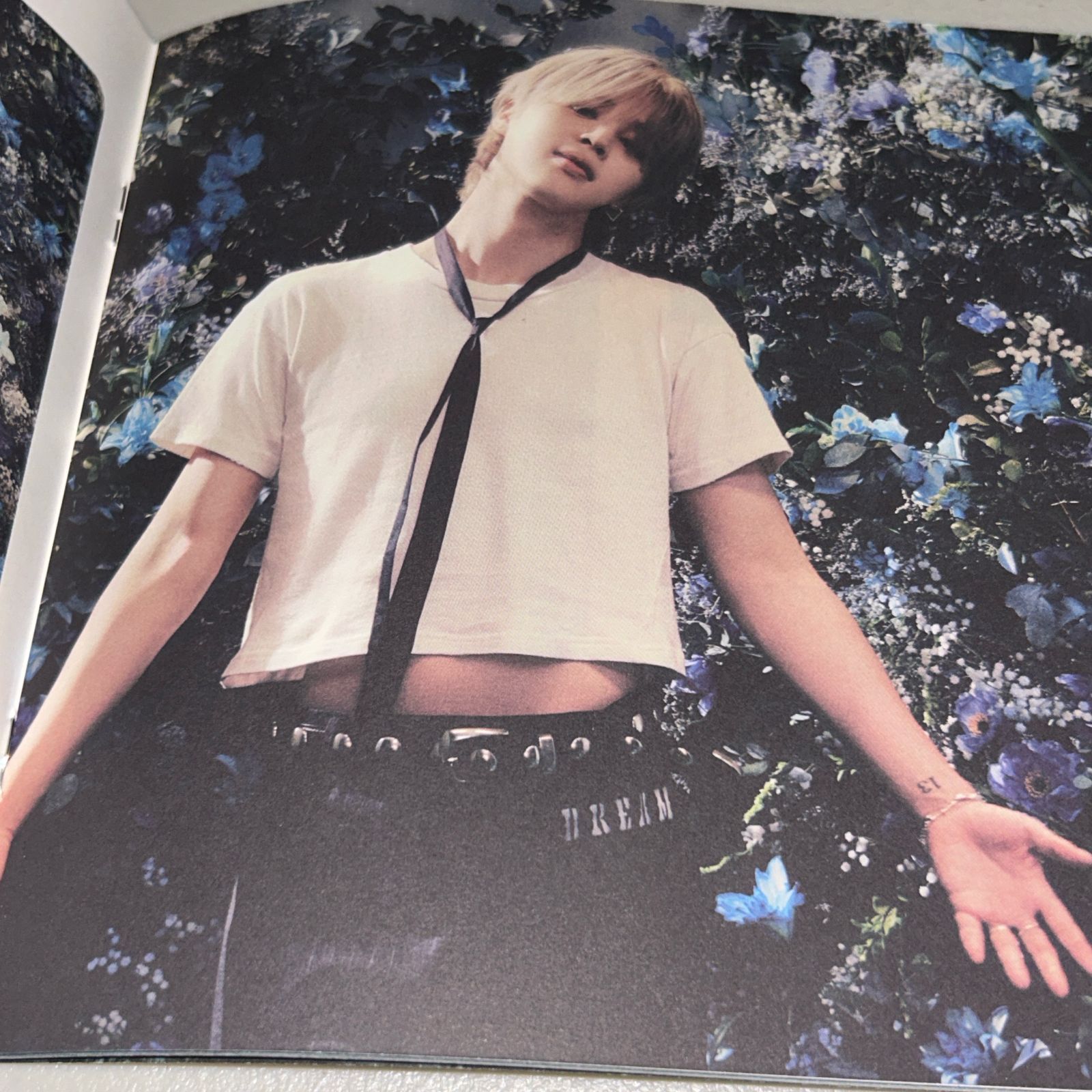 BTS JIMIN 直筆サイン「MUSE」非売品 BTS JIMIN 直筆サイン「MUSE」非売品 - メルカリ