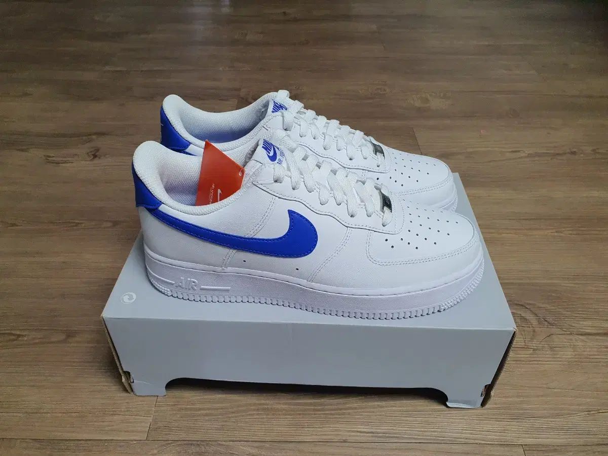 NIKE ナイキ フォース 1 275