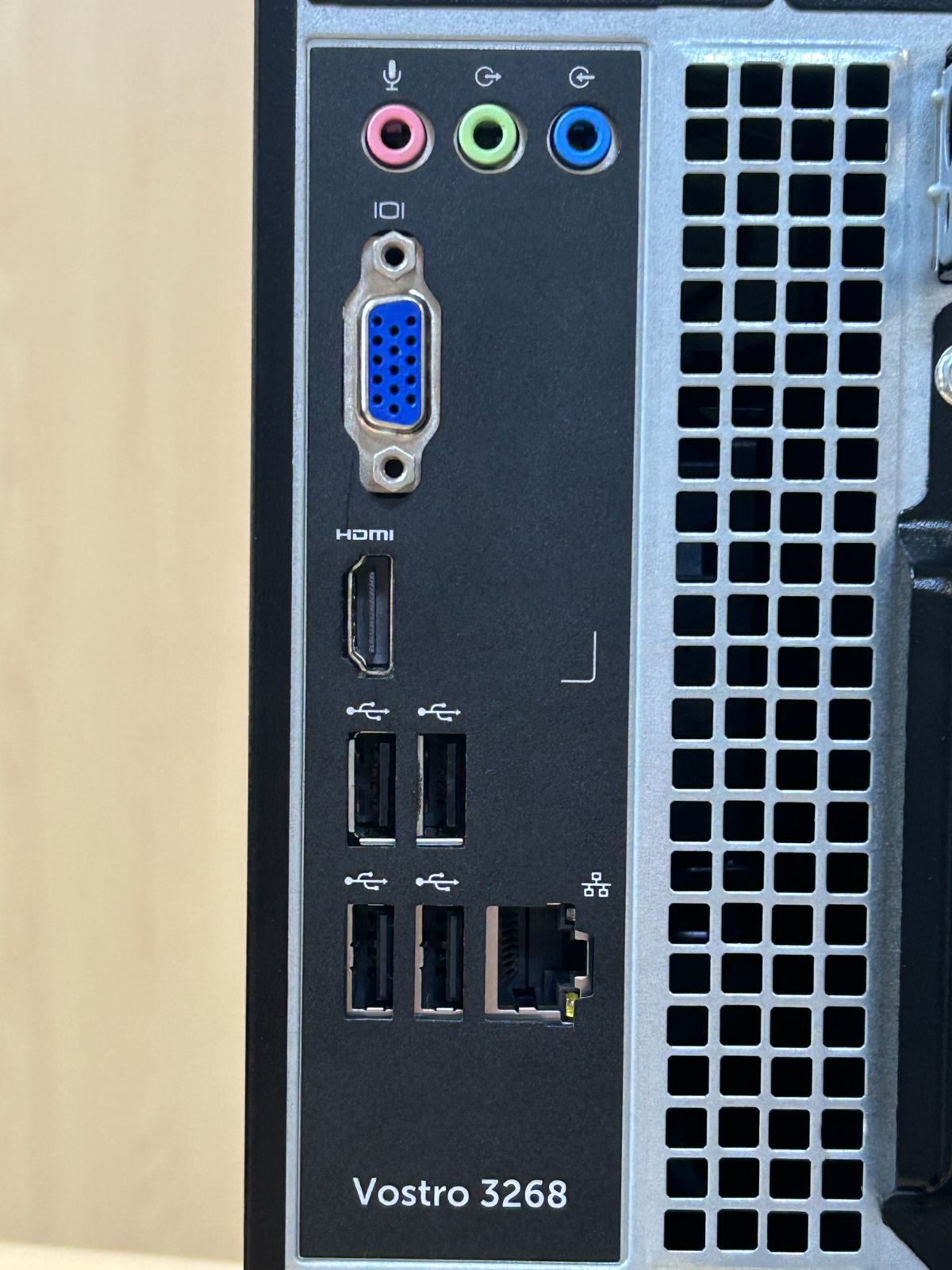 【中古】Vostro 3267 デスクトップ 本体のみ※モニタ無[DESK02] Amazon.co.jp: 中古パソコン DELL Vostro 3267 Windows10