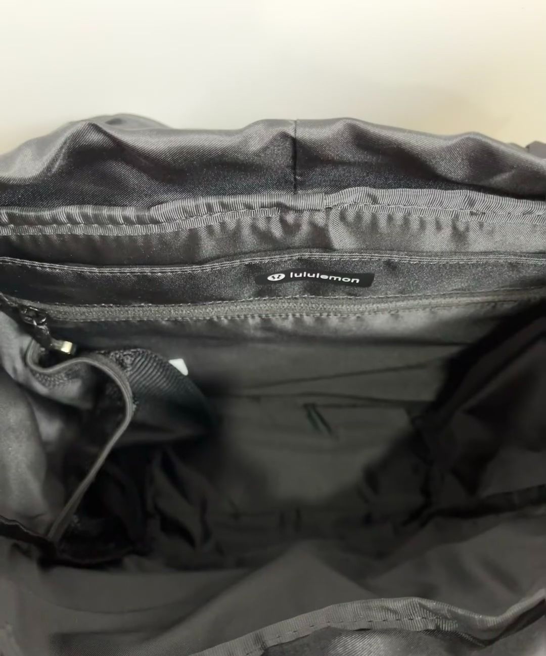 lululemon/ルルレモン Wunderlust Backpack 14Lリュック ブラック