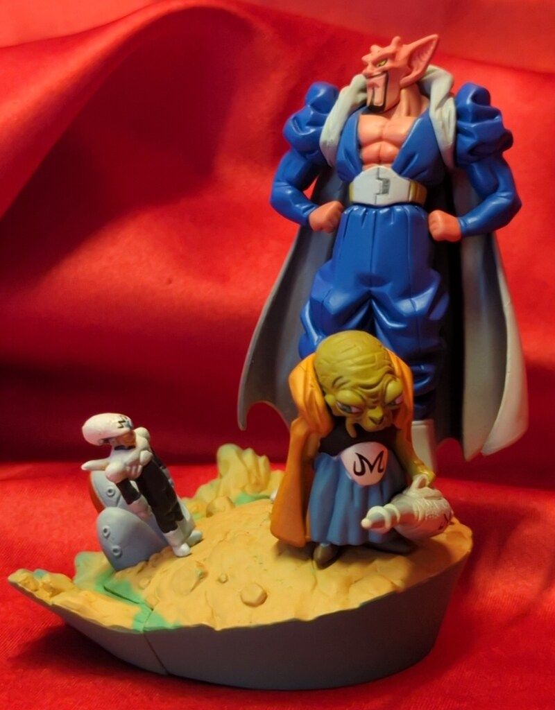 ドラゴンボール 1／4スケール 魔人ベジータ フィギュア ガレージキット