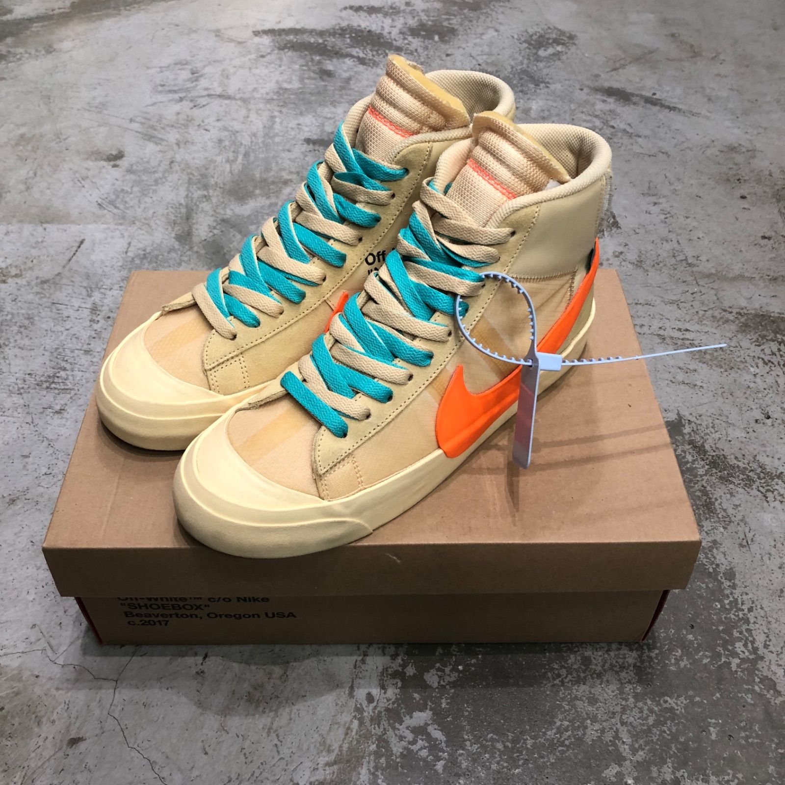 Off-White Nike Blazer Mid All Hallows Eve コラボ ブレーザー ミッド