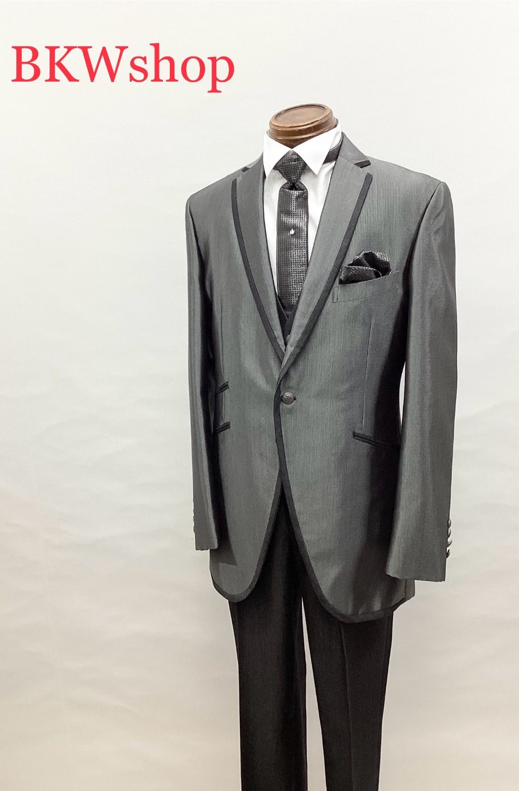 used　タキシード　ダークグレーチェニック　5点セット　Ａ体　結婚式　新郎様