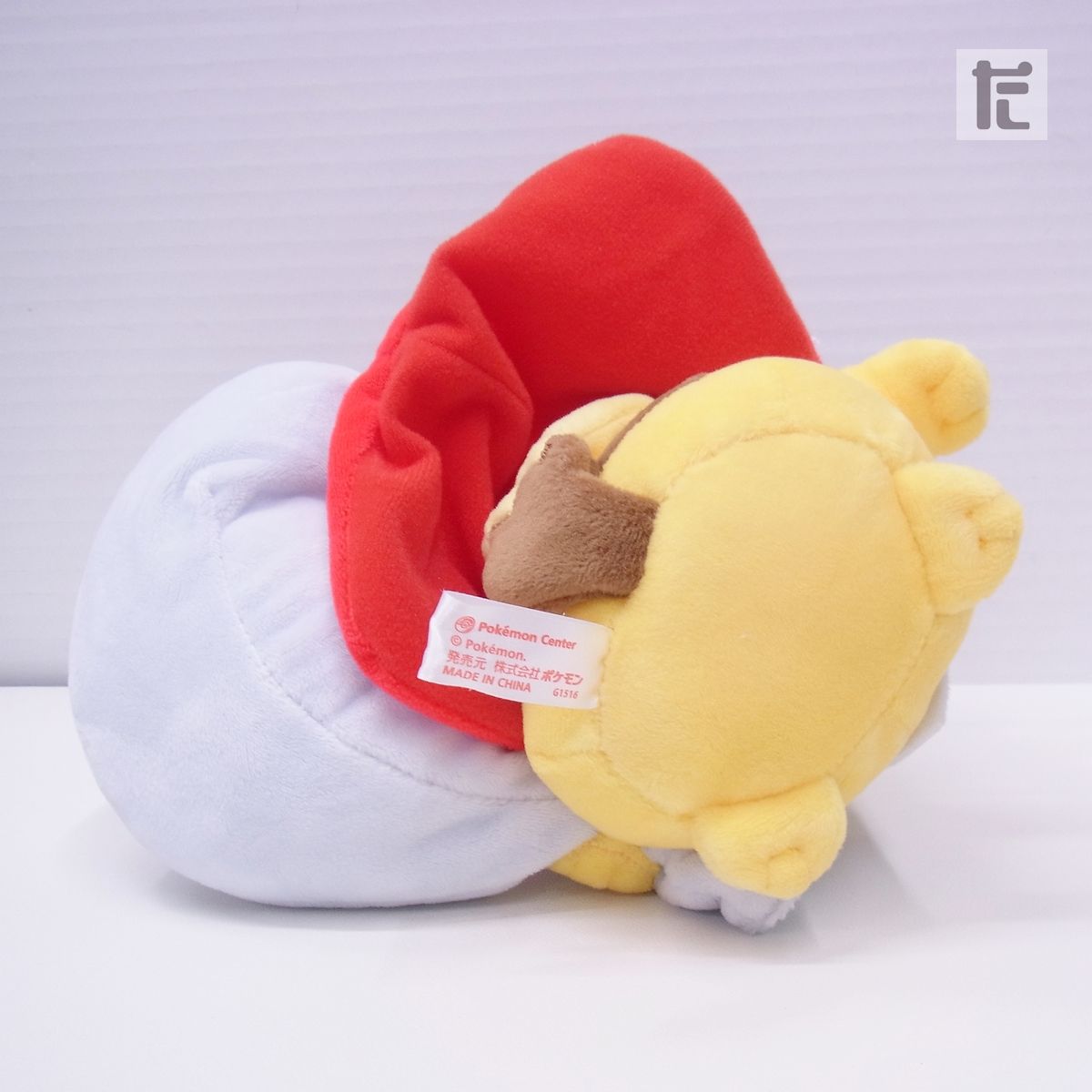 ポケモンセンター ぬいぐるみ デリバードのポンチョを着た