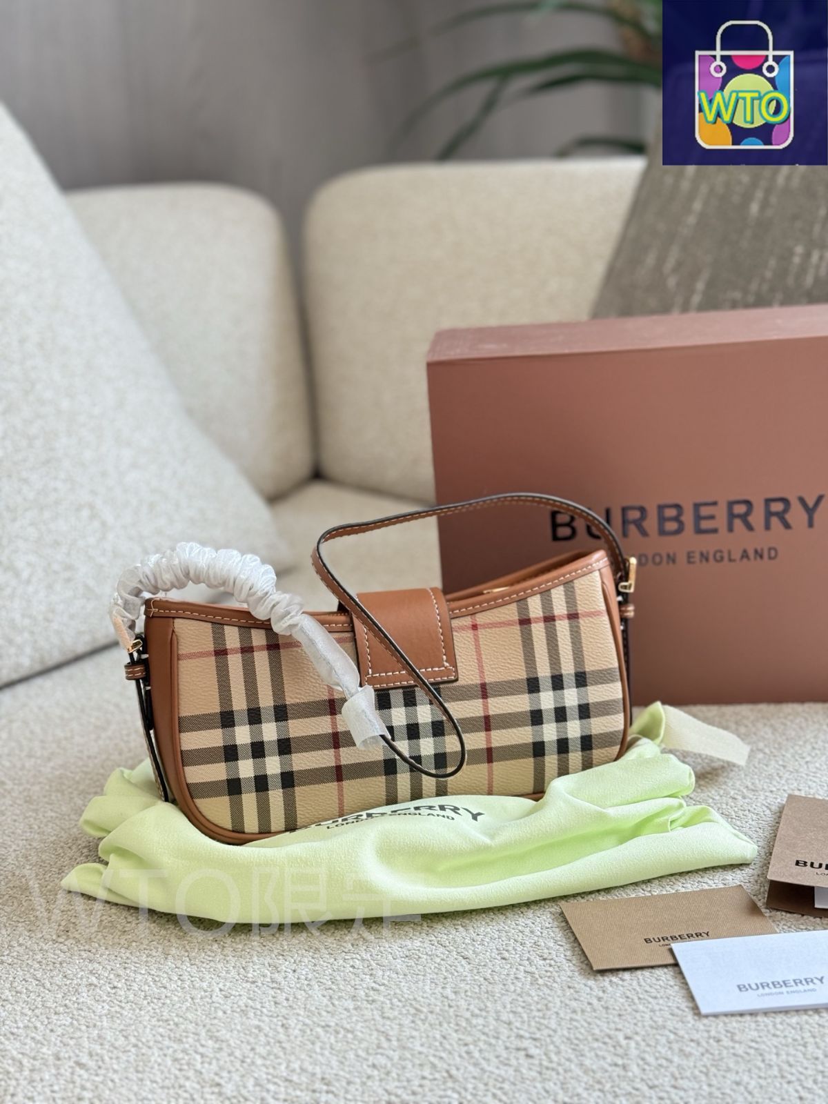 【夏みかんページ】他の方はご購入を控えてください。BURBERRY 今日特価】Burberry Checkered Summer Bag・バーバリー チェック