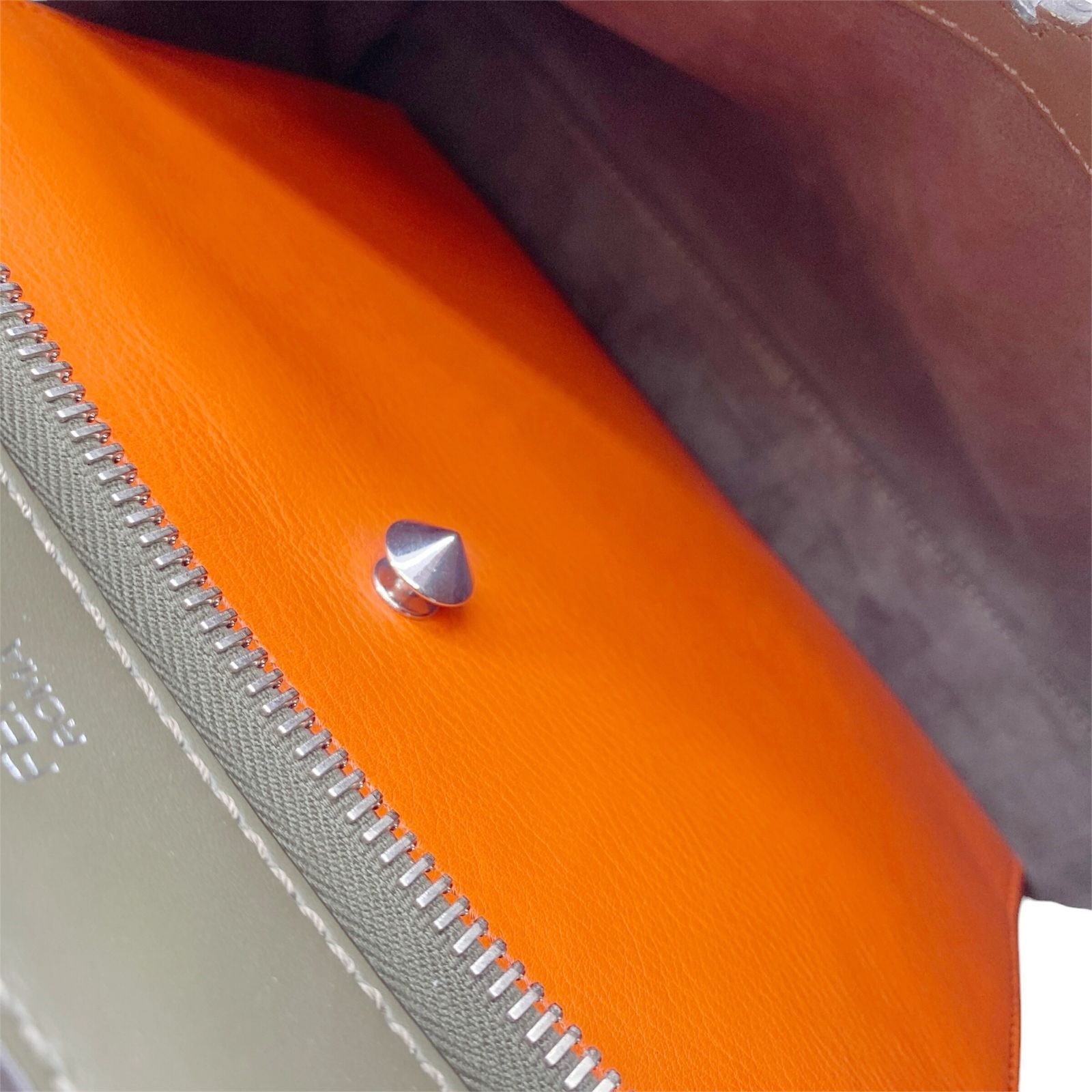 FEND フェンディ DOT COM ドットコム ハンドバッグ レザー カーキ  