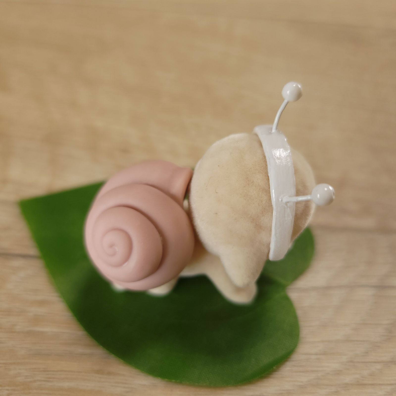 シルバニアファミリー カタツムリ モーヴピンク 梅雨 あじさい