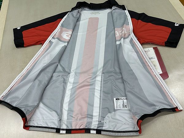 イチ推し!! 未使用 デッドストック品!! SUGOi Evolution Pro Short Sleeve Jersey size:S スゴイ エボリューション プロ ジャージ ロード 夏用 ウエア 半袖サイクルジャージ 同梱発送承り中!! M-231
