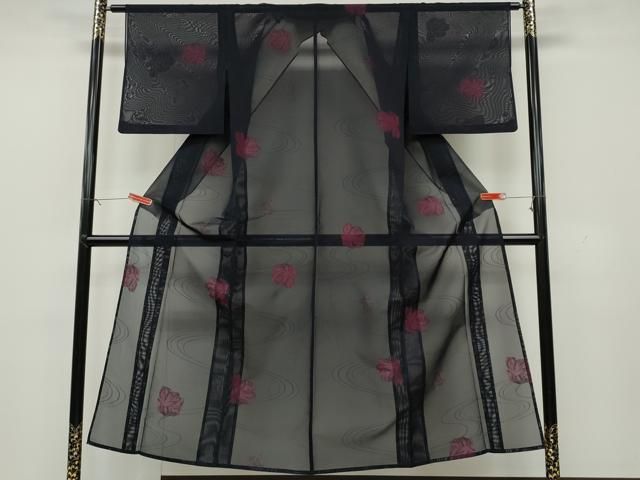 平和屋着物＊夏物 小紋 紗 流水舞花文 正絹 逸品 CAAS5141ut