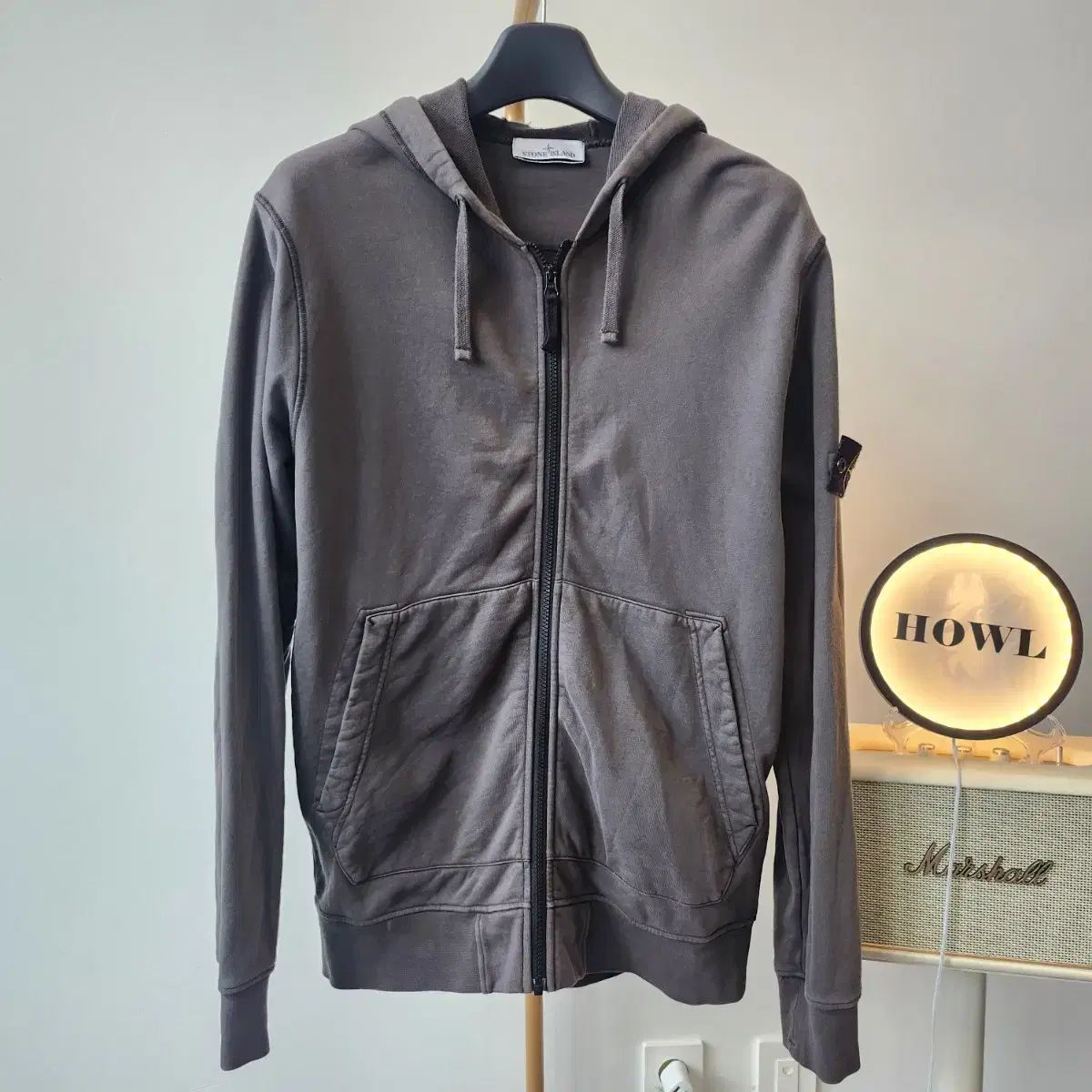 正規品 24SS STONE ISLAND ストーンアイランド フード付き ジップアップパーカー XL