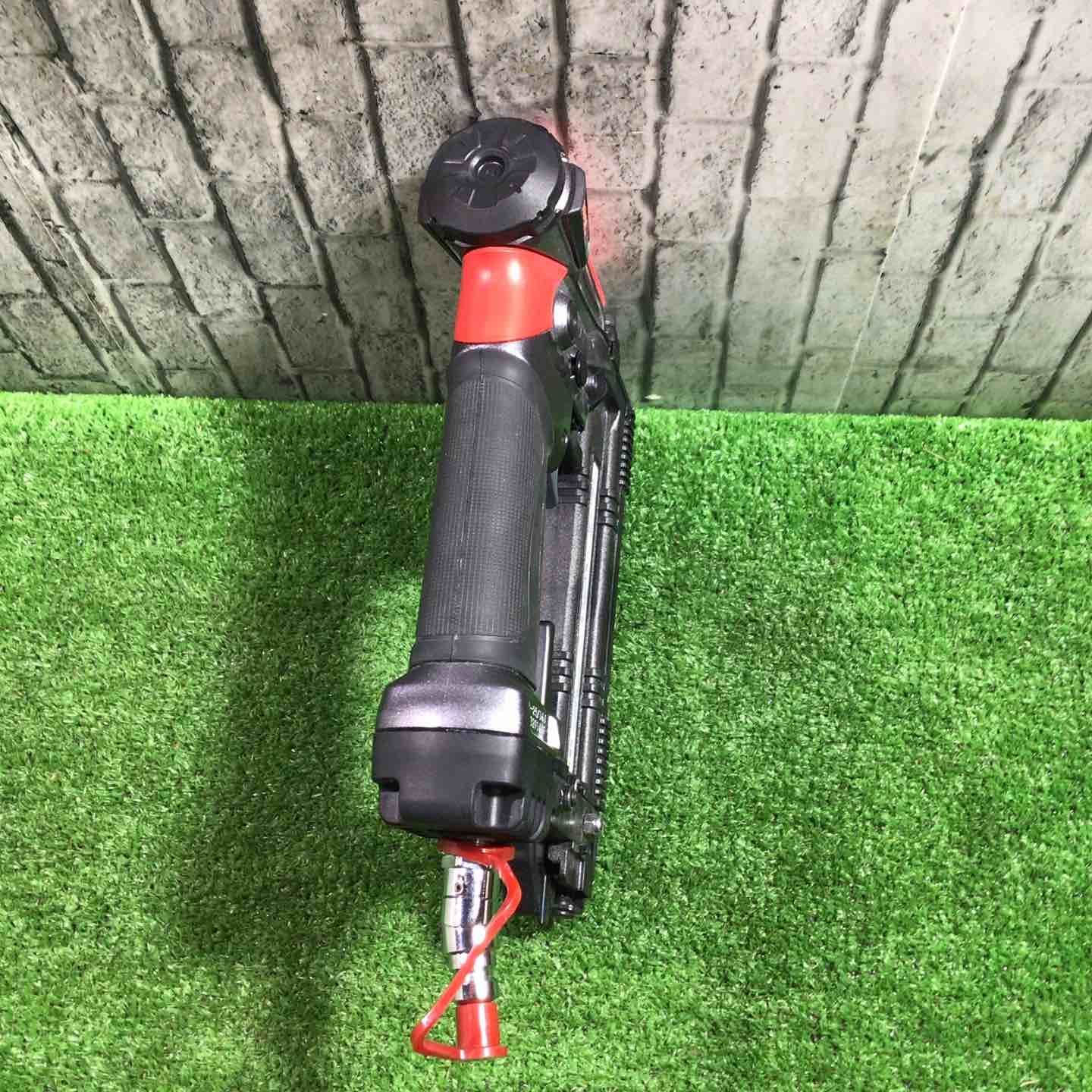 MAX 高圧エアタッカ