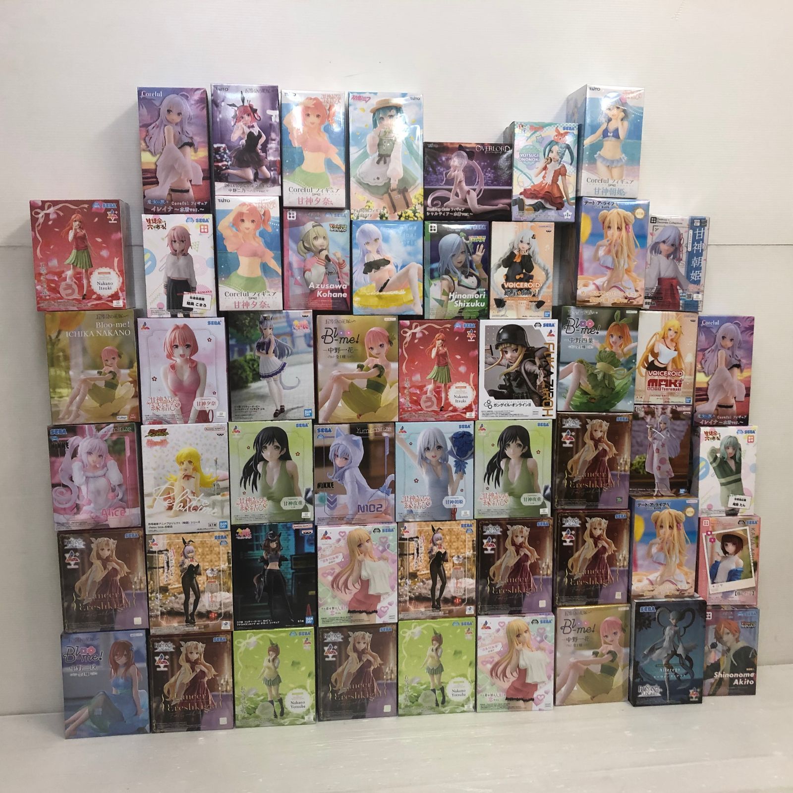 ★ 2個口発送 美少女 フィギュア 大量まとめ Fate 五等分の花嫁 オーバーロード 他 外箱ダメージあり含む smbfig086957
