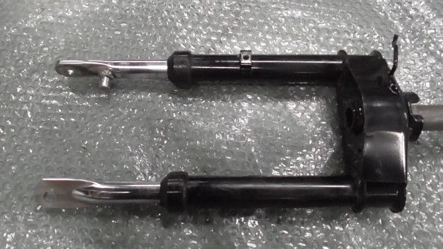 レッツ４パレット CA41A-195xxx の フロントフォーク 1757469827