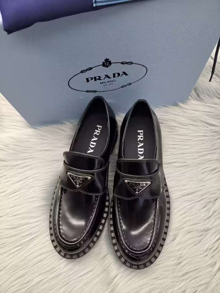 PRADA プラダローファーサイズ38