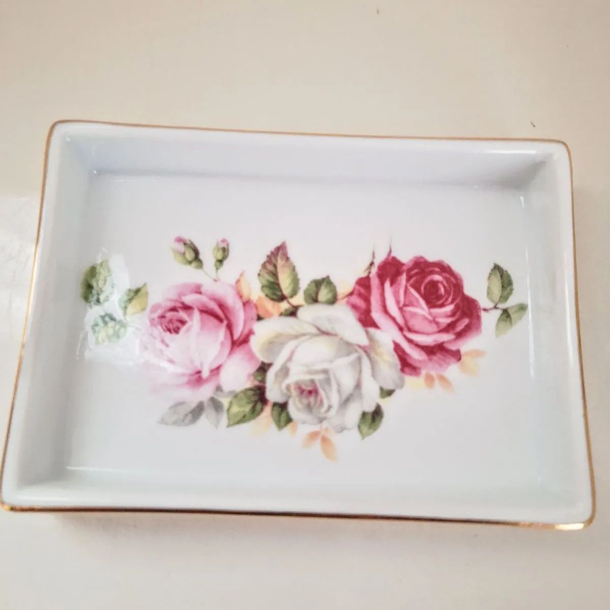 ロイヤルアーデンティッシュケース 薔薇柄 陶器 ポケットティッシュ