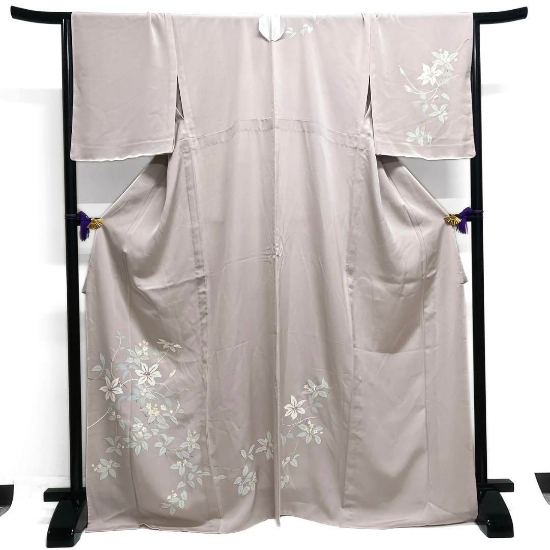 付け下げ　刺繍　花模様　鳥　菱　リーフ　紋無し　着物　054a d 未着用 付け下げ 単衣 銀駒刺繍 金彩 銀彩 鉄線花 リーフ 着物