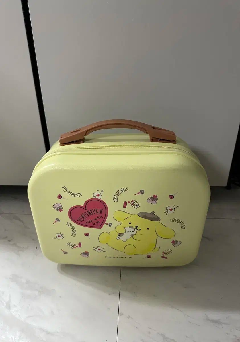 ポムポムプリン キャリーケース
