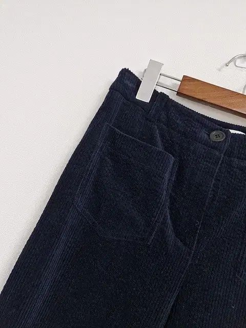 バネッサブルーノ コーデュロイ