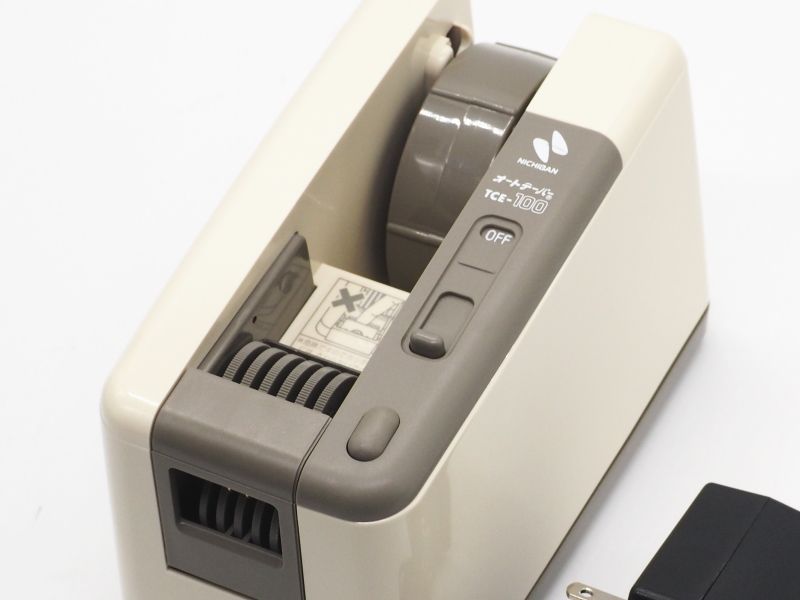 在庫処分特価 ニチバン オートテーパー TCE-100（電動式テープカッター
