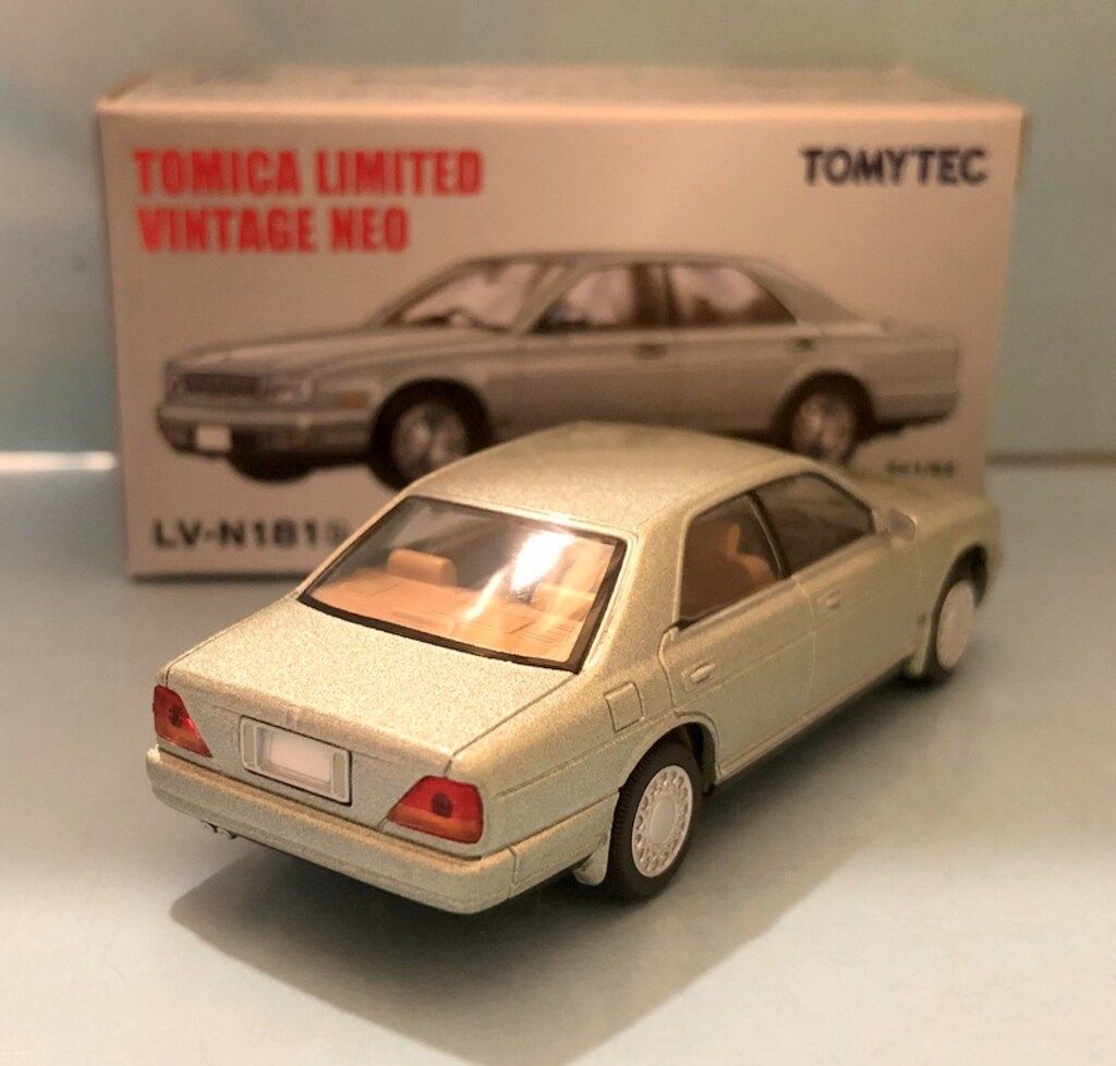TOMYTEC【LV-181b】トミカリミテッドビンテージネオ ニッサン