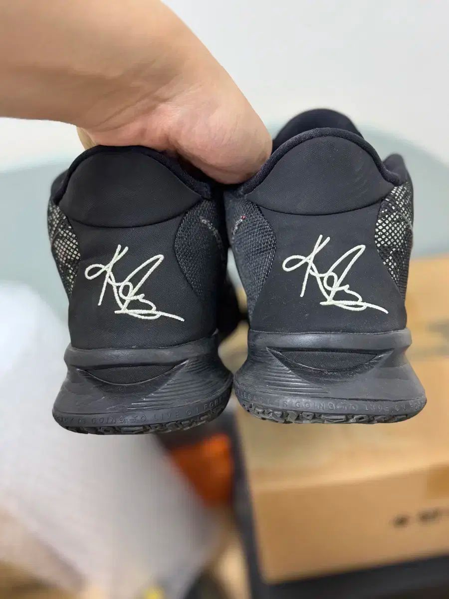 womi様】専用ドイツ製 GUAXS- ガラスフラワーベース 白色 womi様】専用