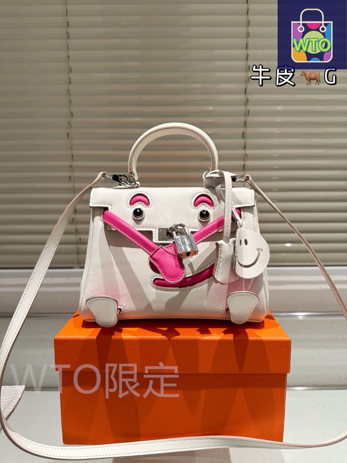 美品 ルイヴィトン エピ M63692 ポルト モネ ボワット コイン