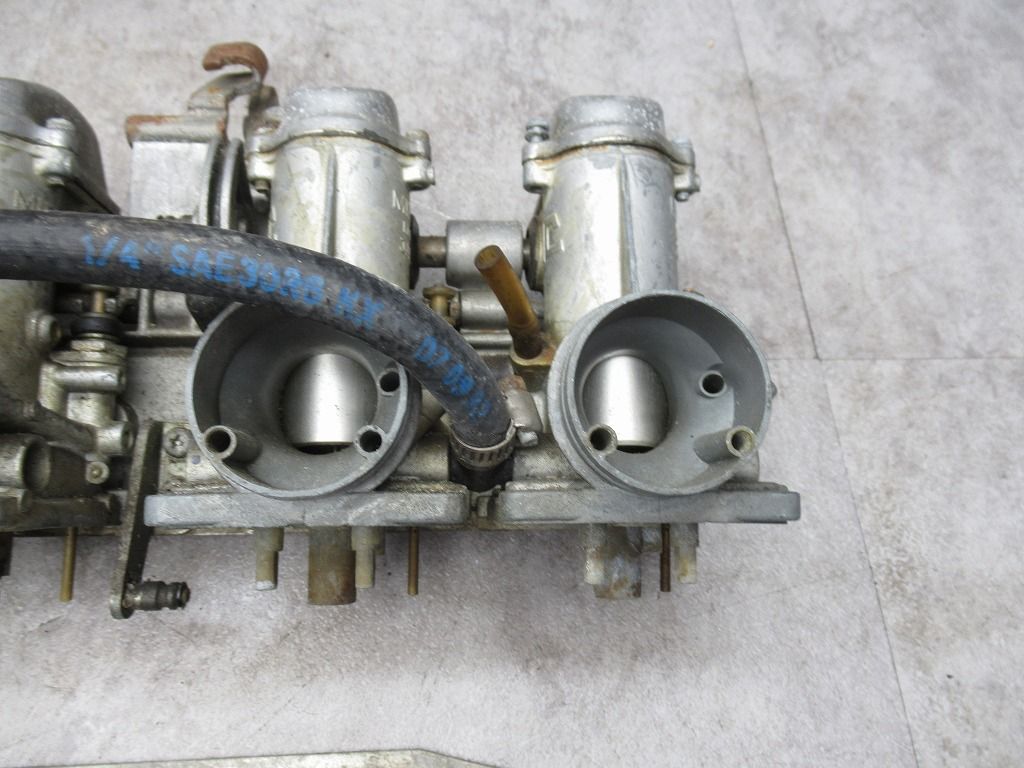 純正 キャブレター