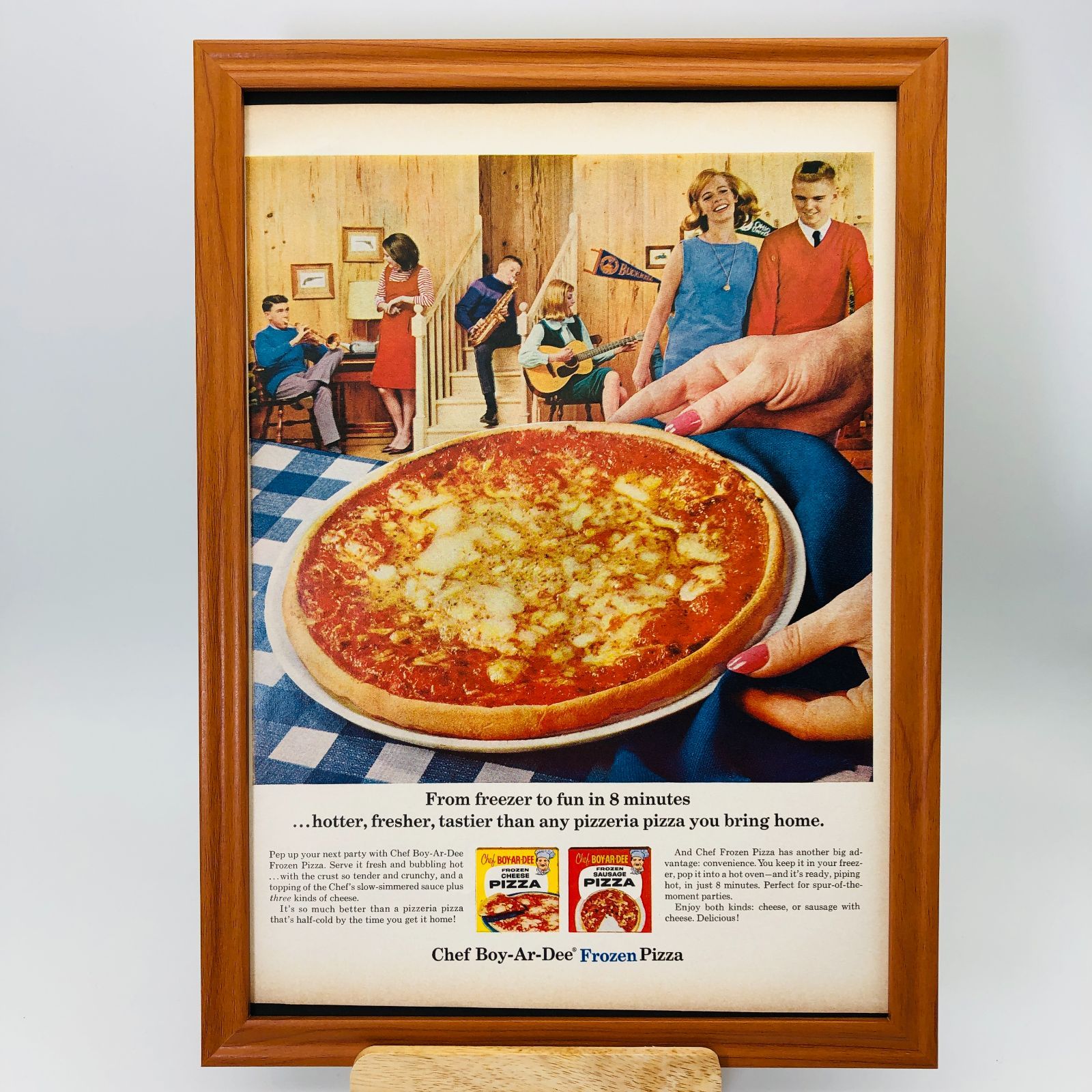 ビンテージ 広告 ポスター フレーム付 当時物 『 シェフボーイアルディーフローズンピザ 』 1960年代 オリジナル アメリカ 輸入雑貨 ヴィンテージ  海外雑誌 アドバタイジング レトロ ( AZ1247 ) - メルカリ