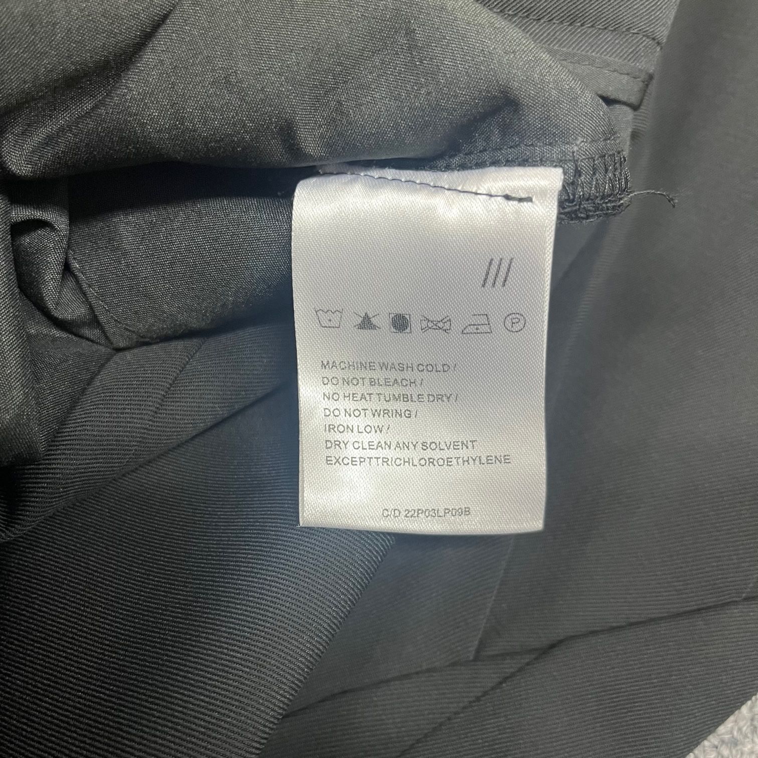 美品 COMMON/DIVISOR 変形ワイドパンツ スラックス コモンディ 美品 COMMON/DIVISOR 変形ワイドパンツ スラックス コモンディ